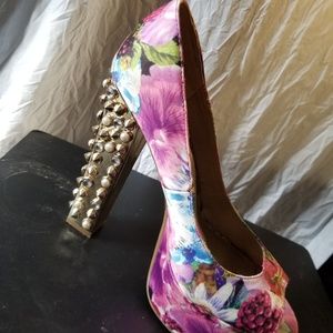 Women Shoe